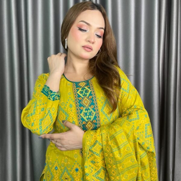 Aarong Cotton Print Hand Work 3 Piece Mehendi Floral